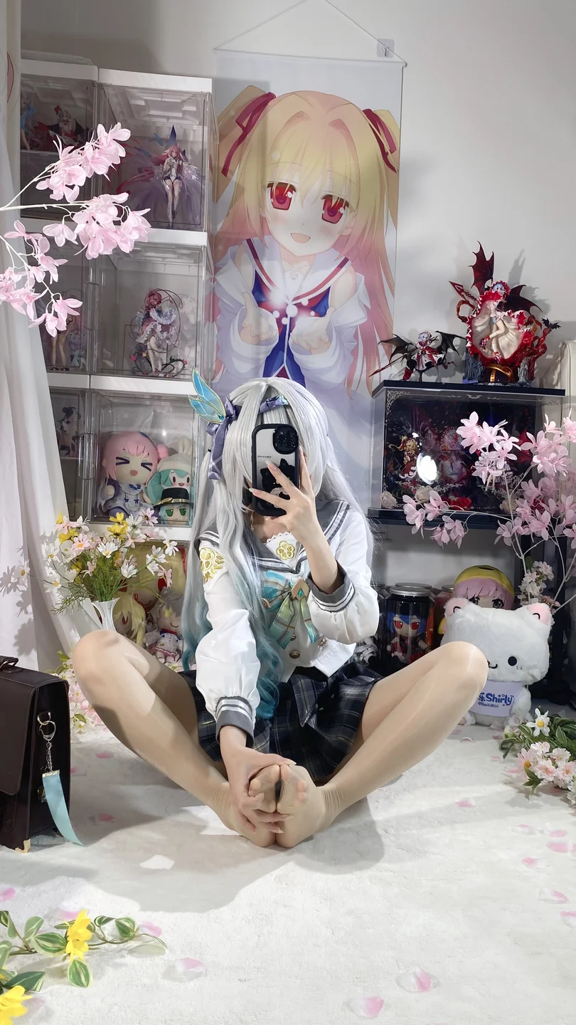 白栎Shirly - No.028 春日流萤 [130P,25V-7.23GB]01 tg@simisebaisi 【丝足阁】101.webp